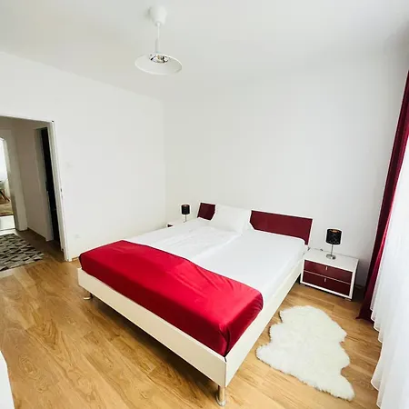 Magnifique لينتز